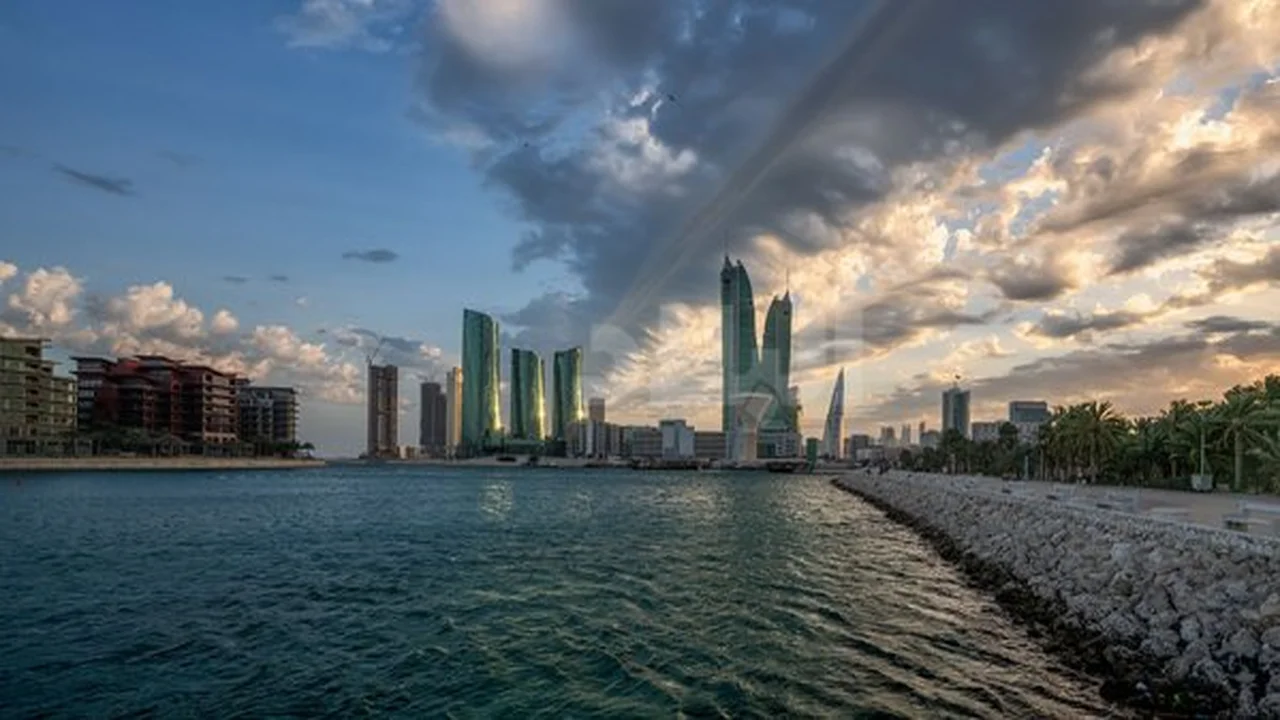 الأرصاد الجوية تتوقع طقساً معتدلاً مع ظهور سحب متفرقة في مملكة البحرين